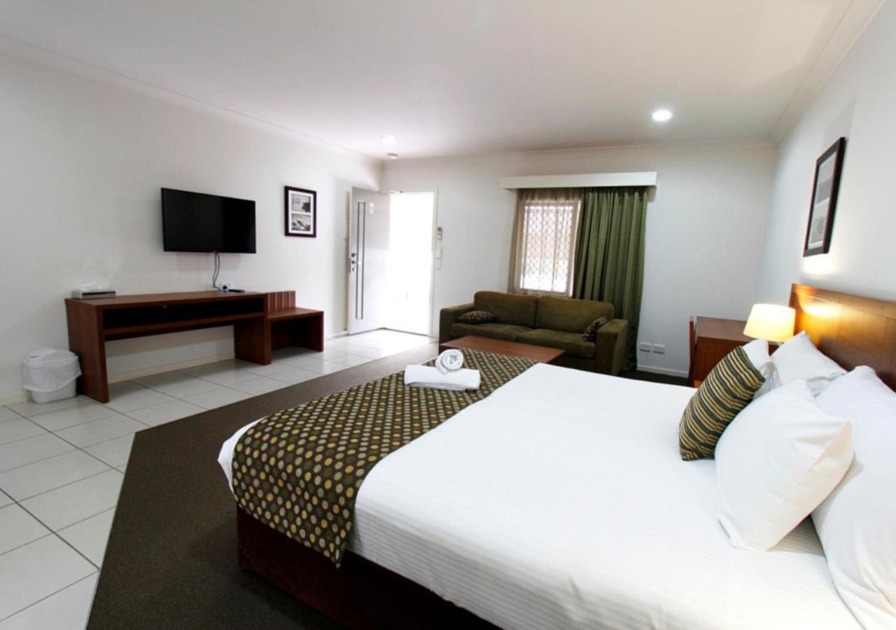 Chinchilla Downtown Motor Inn Ngoại thất bức ảnh
