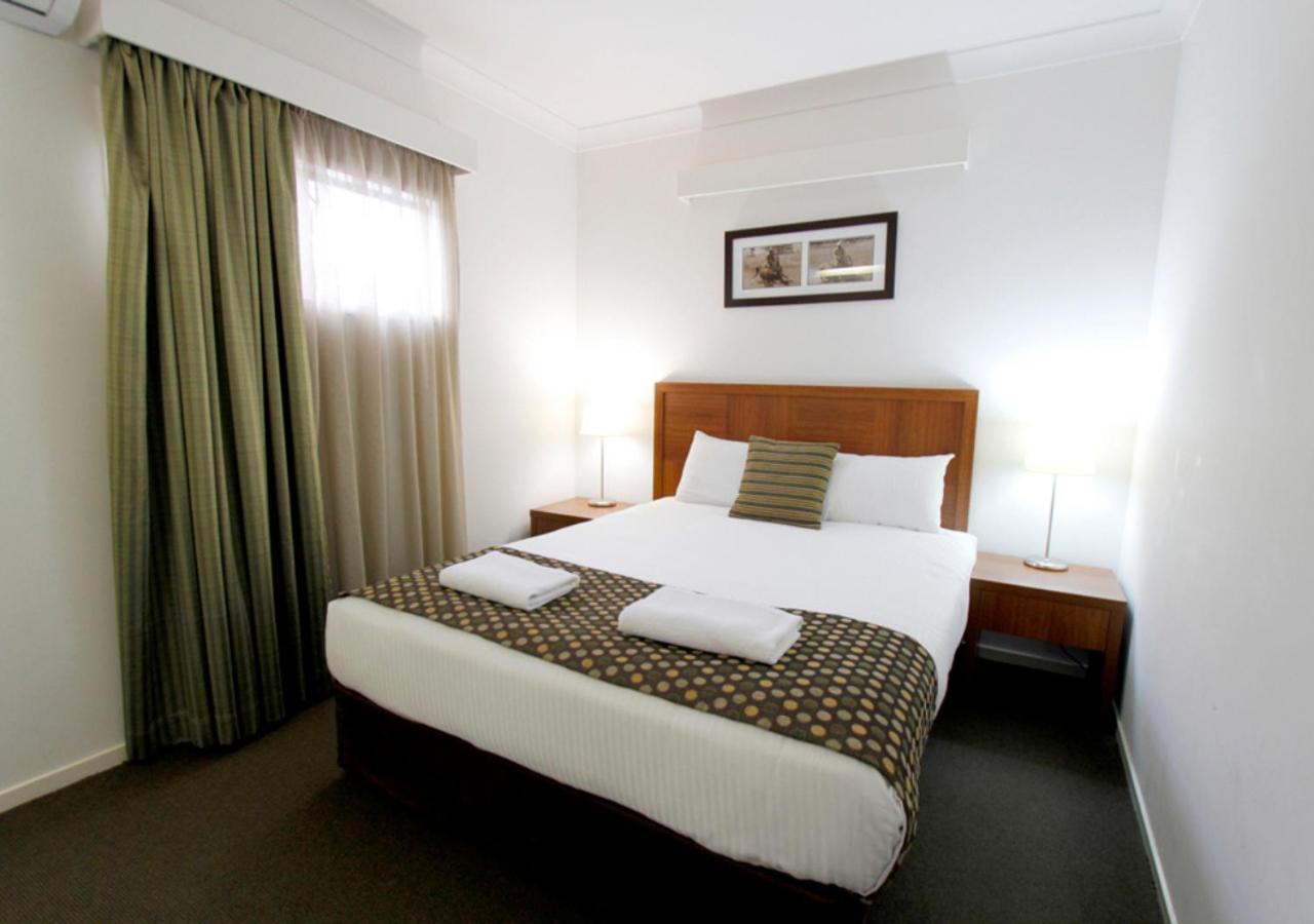 Chinchilla Downtown Motor Inn Ngoại thất bức ảnh