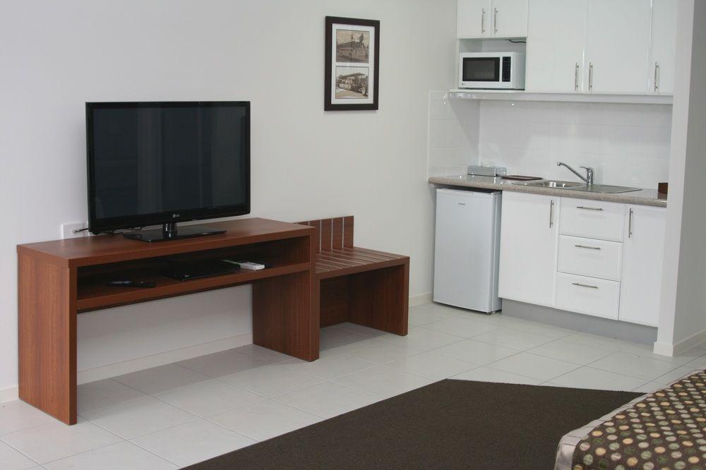Chinchilla Downtown Motor Inn Ngoại thất bức ảnh